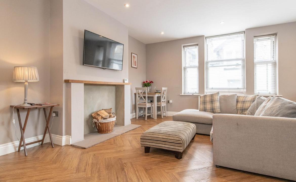 - Devonshire Court Apartment